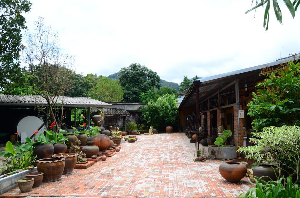 Casa Theresa Resort&Garden Ranong Exterior foto